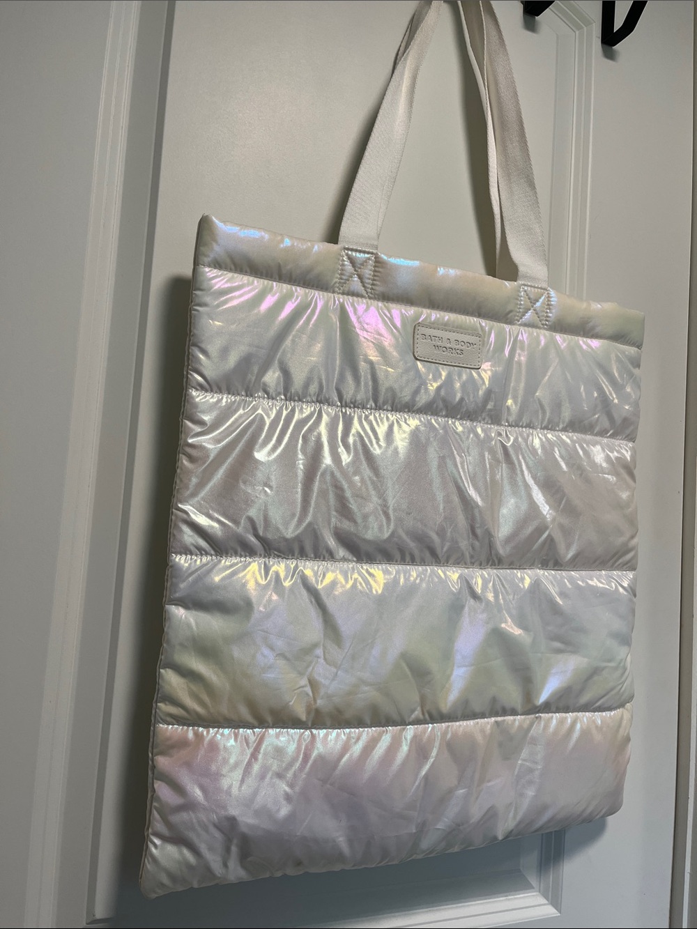 Iridescent Puffer Tote Bag - White - Picture 4 of 5